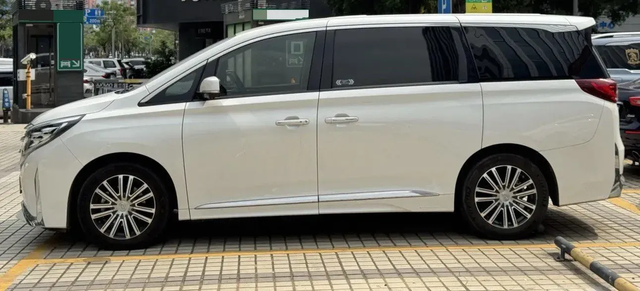 2021 GAC Trumpchi M8 2.0T 252HP L4 8AT,autocango,china used car exporter,china ev exporter,chinese used car exporter,chinese used ev exporter