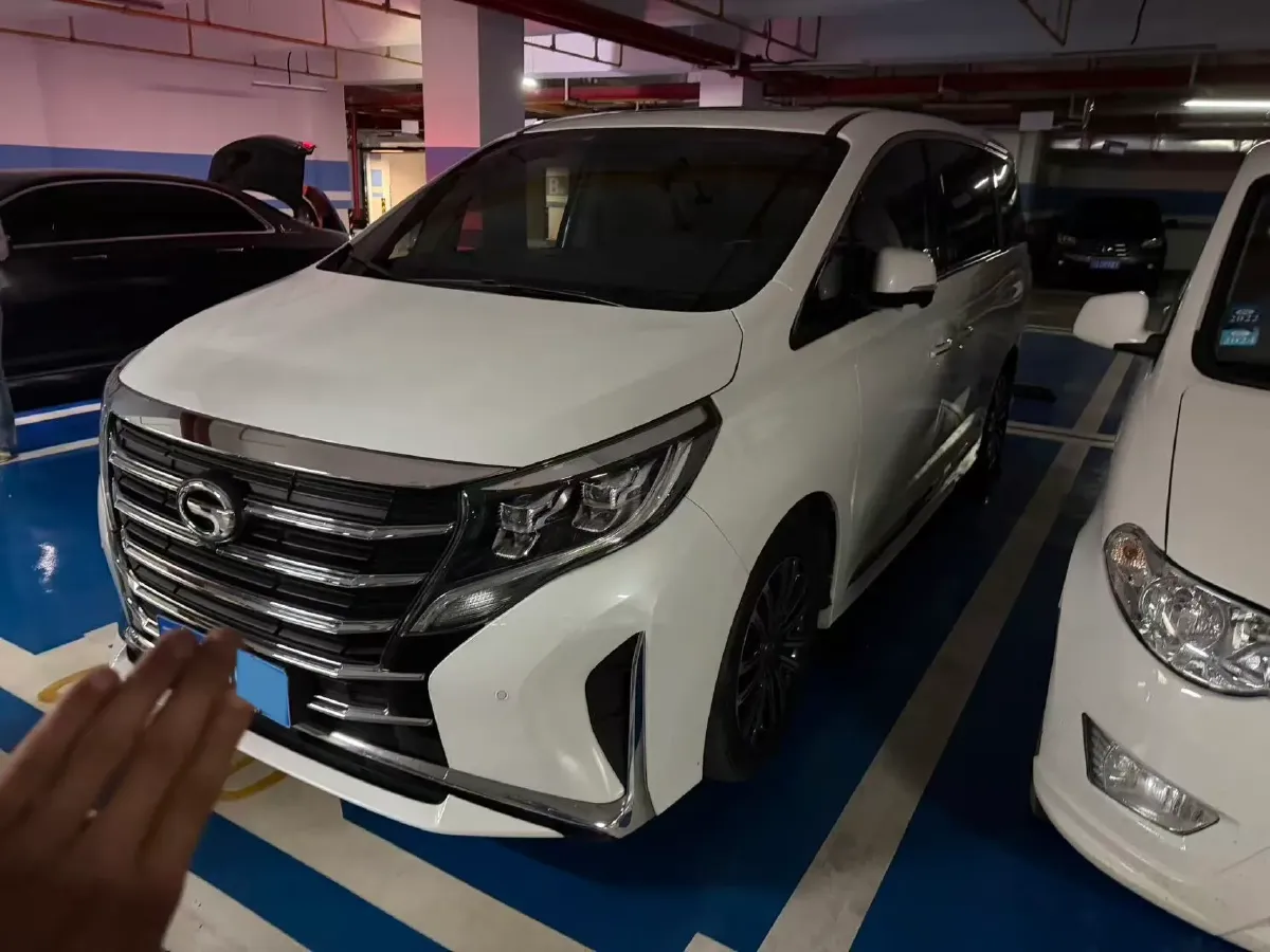 2021 GAC Trumpchi M8 2.0T 252HP L4 8AT,autocango,china used car exporter,china ev exporter,chinese used car exporter,chinese used ev exporter