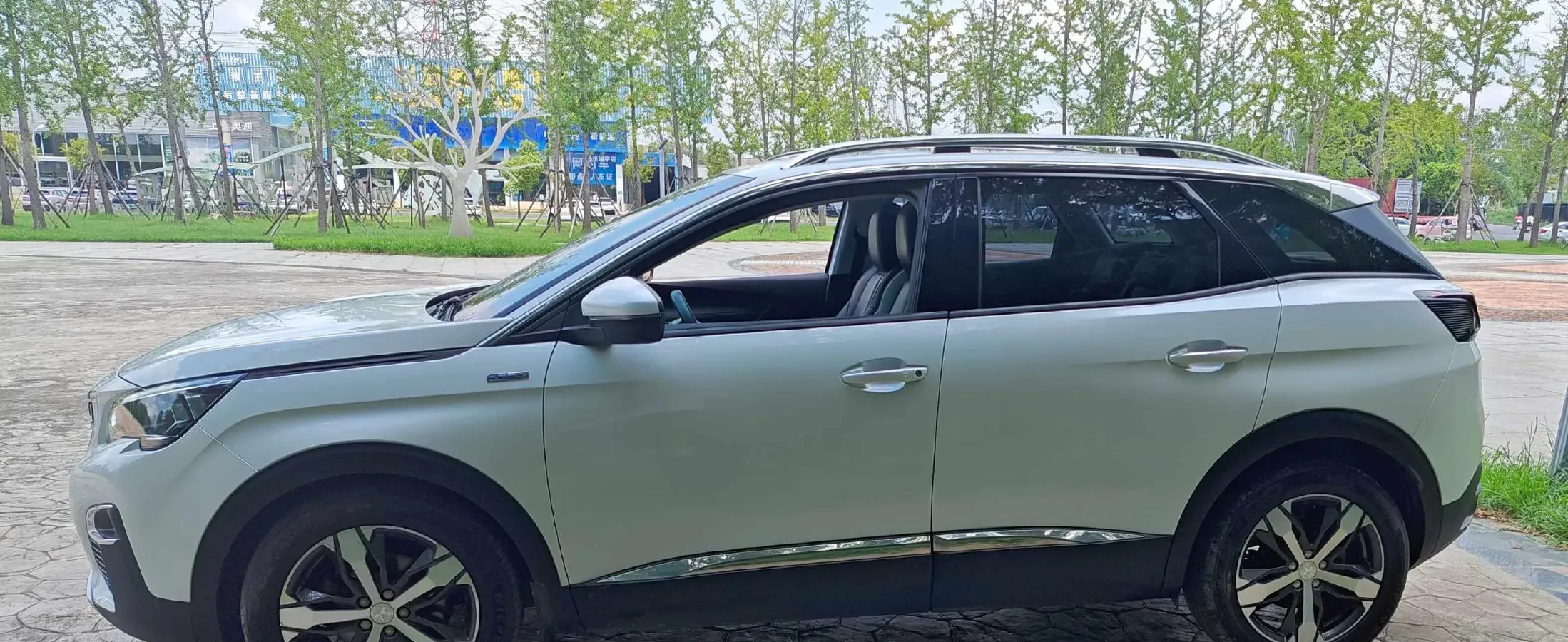 2018 Peugeot 4008 1.6T 167HP L4 6AT,autocango,china used car exporter,china ev exporter,chinese used car exporter,chinese used ev exporter