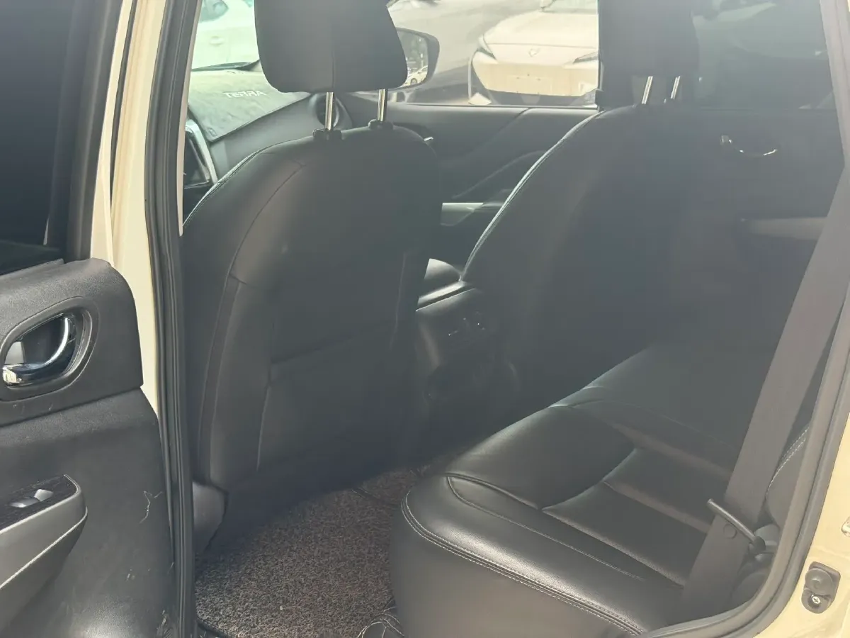 2020 Nissan Terra 2.5L 193HP L4 7AT,autocango,china used car exporter,china ev exporter,chinese used car exporter,chinese used ev exporter