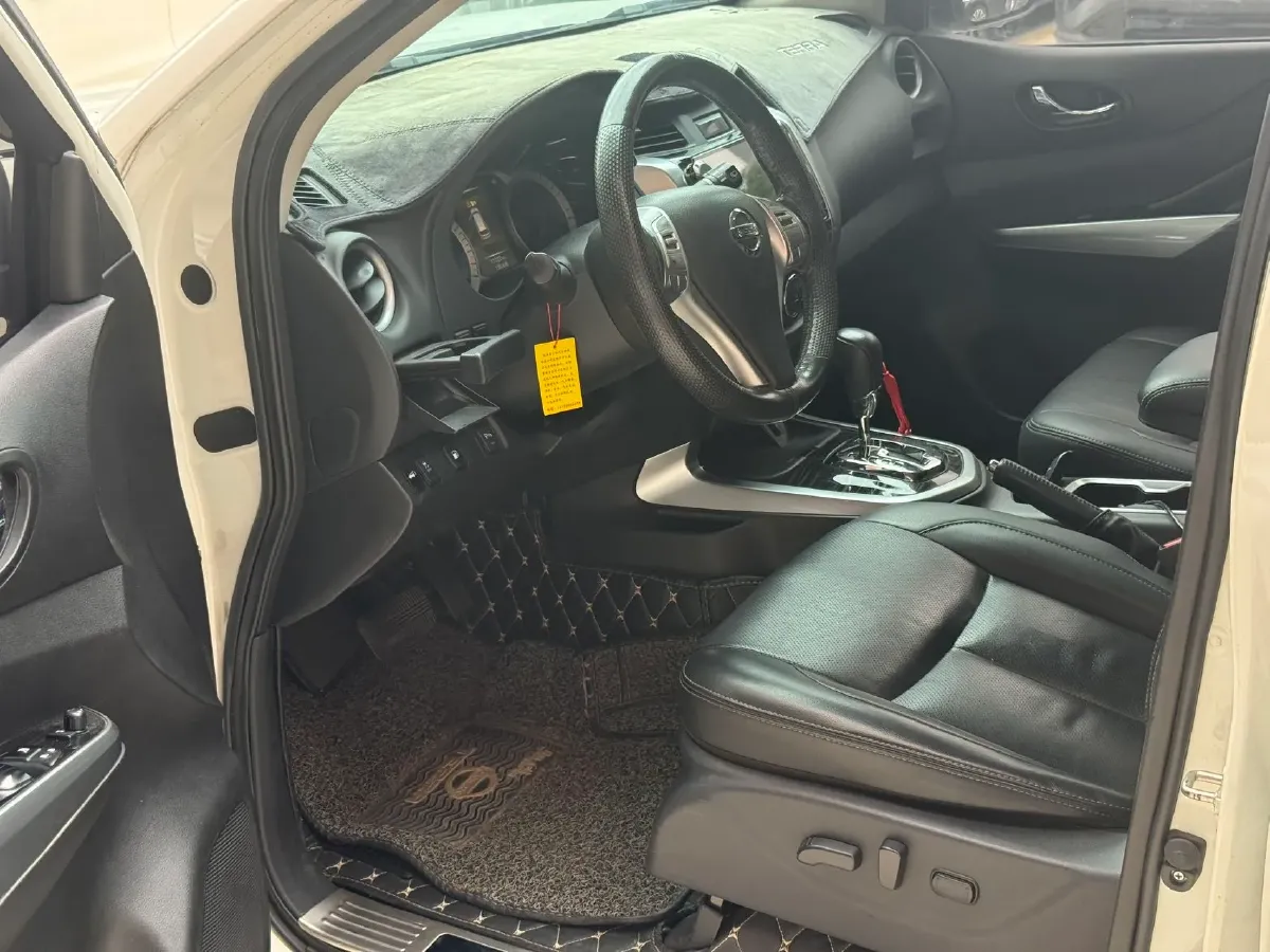 2020 Nissan Terra 2.5L 193HP L4 7AT,autocango,china used car exporter,china ev exporter,chinese used car exporter,chinese used ev exporter