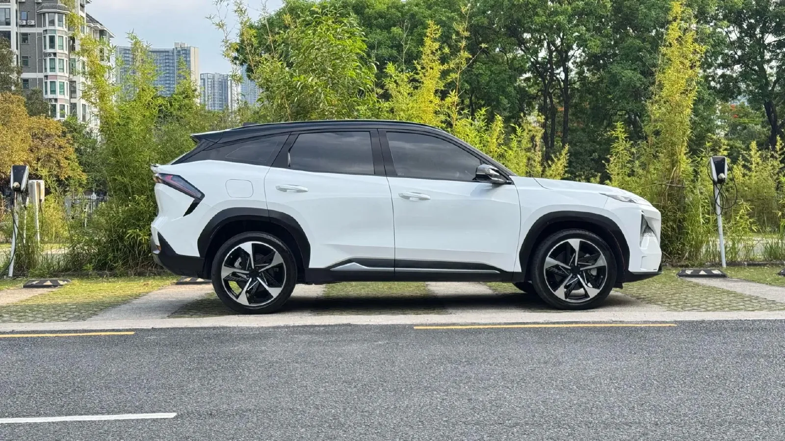 2023 Geely Galaxy L7 1.5T 163HP L4 3DHT PHEV 18.7KWH,autocango,china used car exporter,china ev exporter,chinese used car exporter,chinese used ev exporter