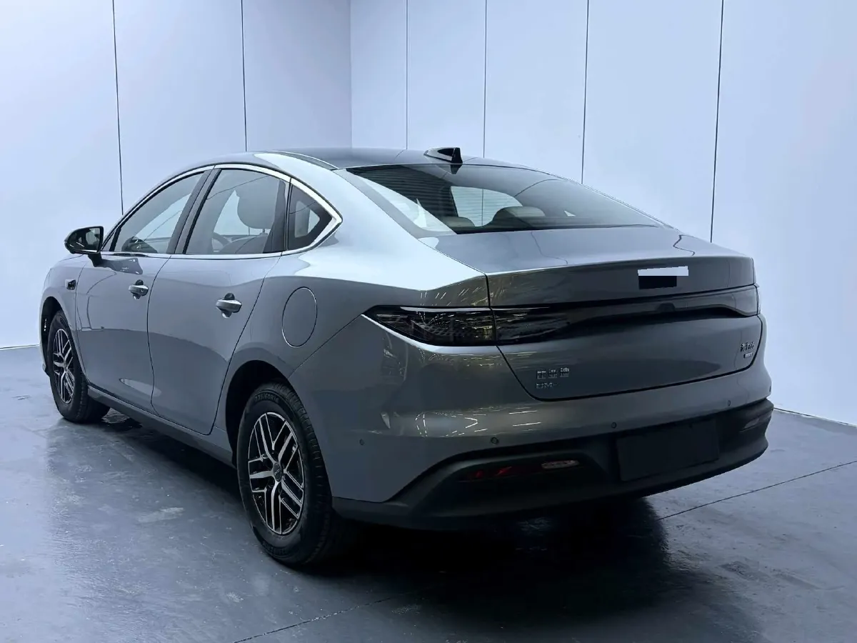 2025 BYD Seal05 DM-i 1.5L 101HP L4 E-CVT PHEV 15.87KWH,autocango,china used car exporter,china ev exporter,chinese used car exporter,chinese used ev exporter