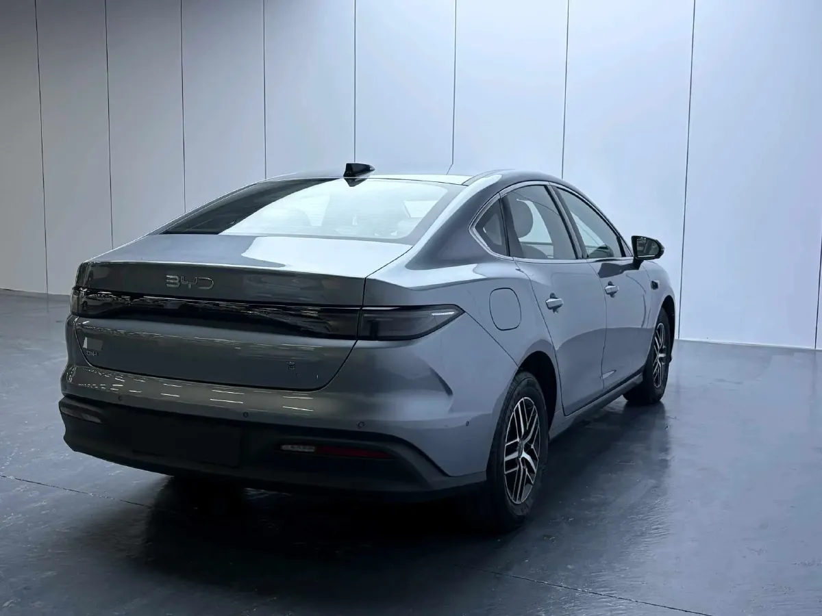 2025 BYD Seal05 DM-i 1.5L 101HP L4 E-CVT PHEV 15.87KWH,autocango,china used car exporter,china ev exporter,chinese used car exporter,chinese used ev exporter