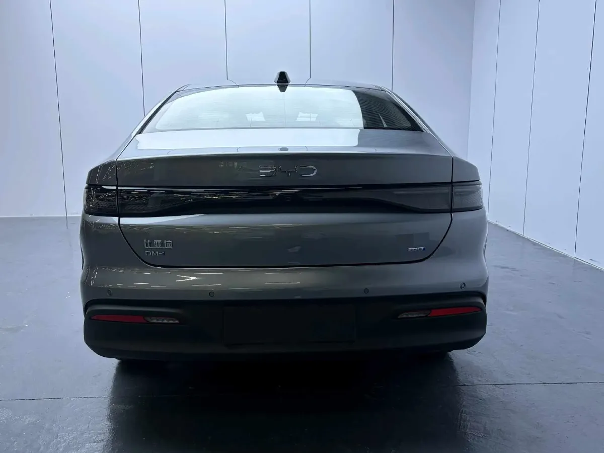 2025 BYD Seal05 DM-i 1.5L 101HP L4 E-CVT PHEV 15.87KWH,autocango,china used car exporter,china ev exporter,chinese used car exporter,chinese used ev exporter