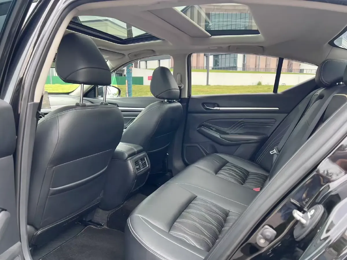 2022 Nissan Teana 2.0L 156HP L4 CVT,autocango,china used car exporter,china ev exporter,chinese used car exporter,chinese used ev exporter