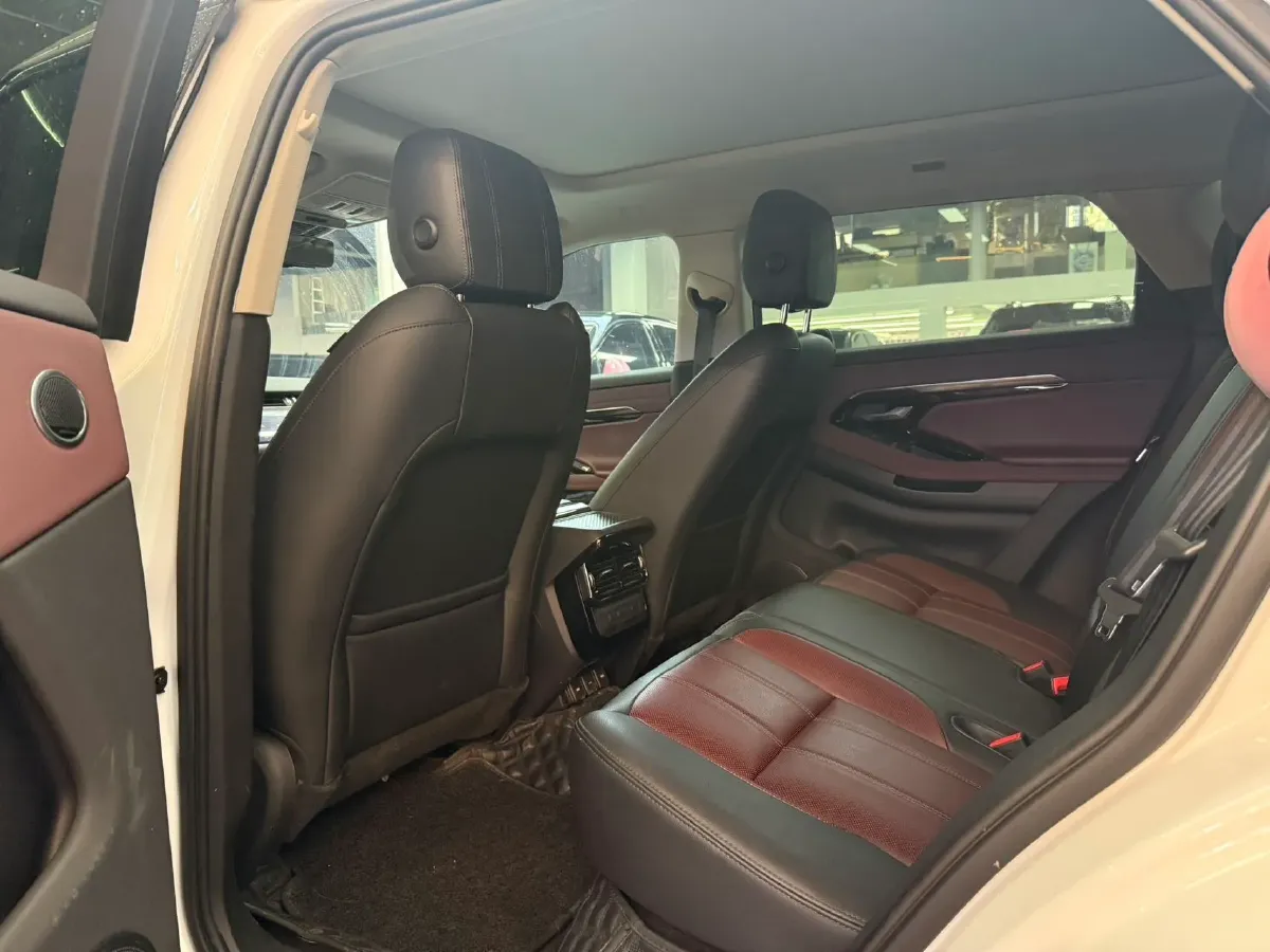 2022 Land Rover Range Rover Evoque 2.0T 249HP L4 9AT,autocango,china used car exporter,china ev exporter,chinese used car exporter,chinese used ev exporter