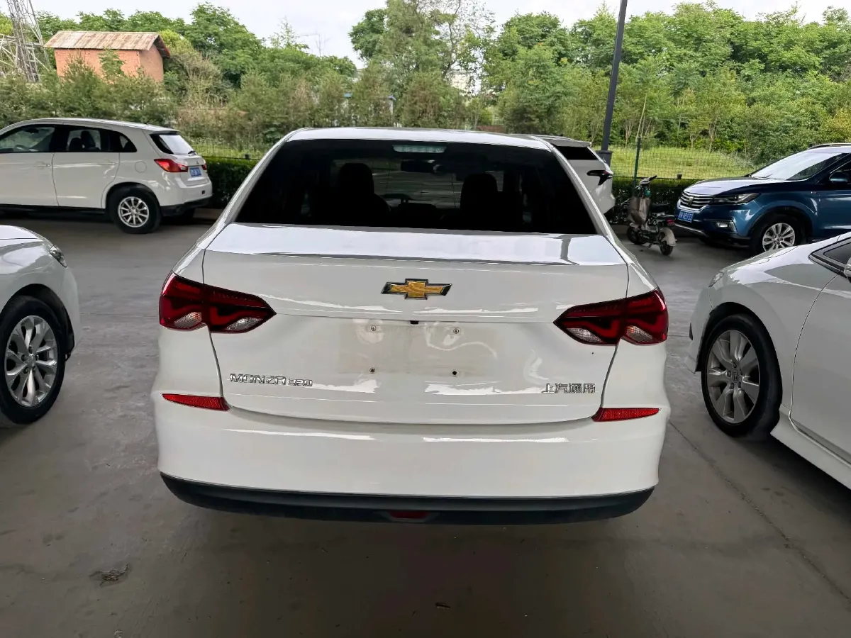 2022 Chevrolet Monza 1.5L 113HP L4 6AT,autocango,china used car exporter,china ev exporter,chinese used car exporter,chinese used ev exporter