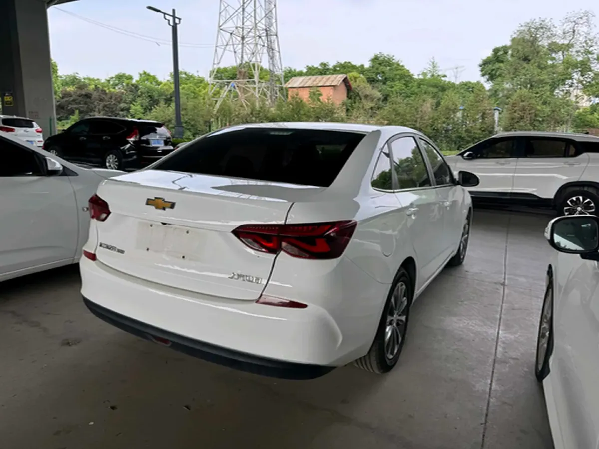 2022 Chevrolet Monza 1.5L 113HP L4 6AT,autocango,china used car exporter,china ev exporter,chinese used car exporter,chinese used ev exporter