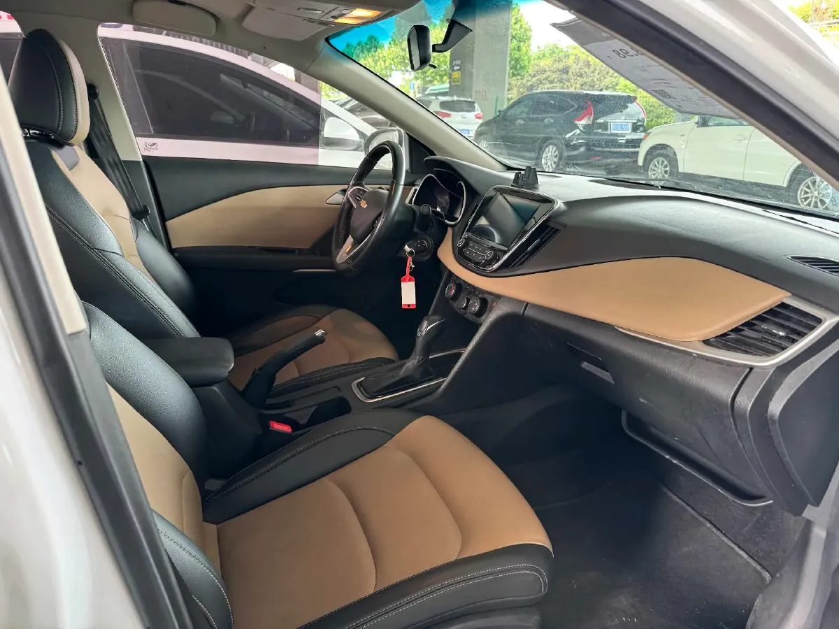 2022 Chevrolet Monza 1.5L 113HP L4 6AT,autocango,china used car exporter,china ev exporter,chinese used car exporter,chinese used ev exporter
