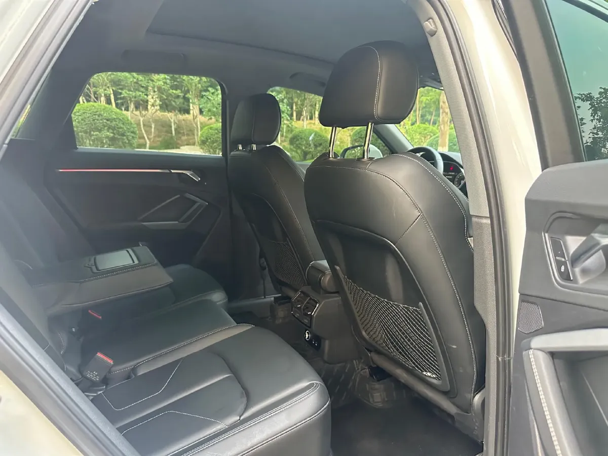 2024 Audi Q3 1.5T 160HP L4 7DCT,autocango,china used car exporter,china ev exporter,chinese used car exporter,chinese used ev exporter