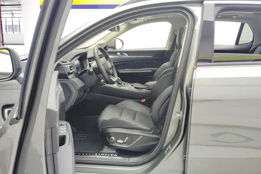 2021 LYNK&CO 01 2.0T 218HP L4 8AT,autocango,china used car exporter,china ev exporter,chinese used car exporter,chinese used ev exporter