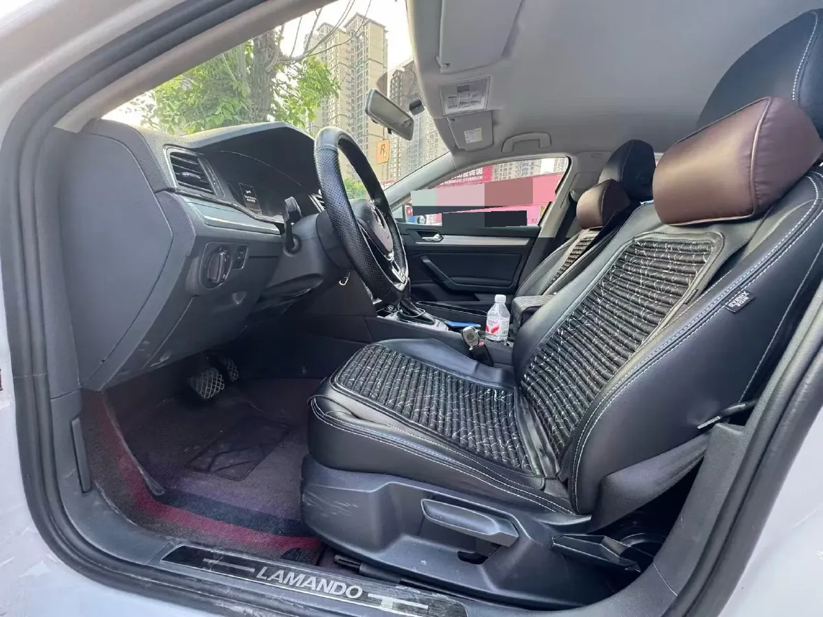 2019 Volkswagen T-Cross 1.4T 150HP L4 7DCT,autocango,china used car exporter,china ev exporter,chinese used car exporter,chinese used ev exporter