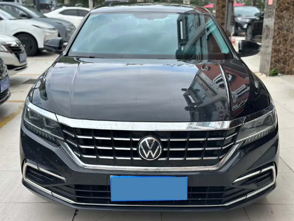2021 Volkswagen Passat 2.0T 186HP L4 7DCT,autocango,china used car exporter,china ev exporter,chinese used car exporter,chinese used ev exporter