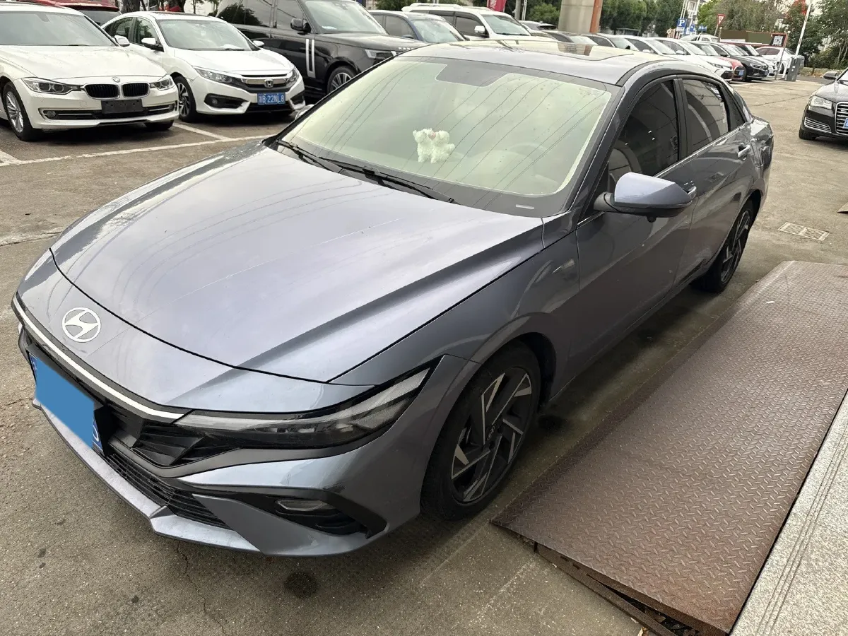 2022 Hyundai Elantra 1.5L 115HP L4 CVT,autocango,china used car exporter,china ev exporter,chinese used car exporter,chinese used ev exporter