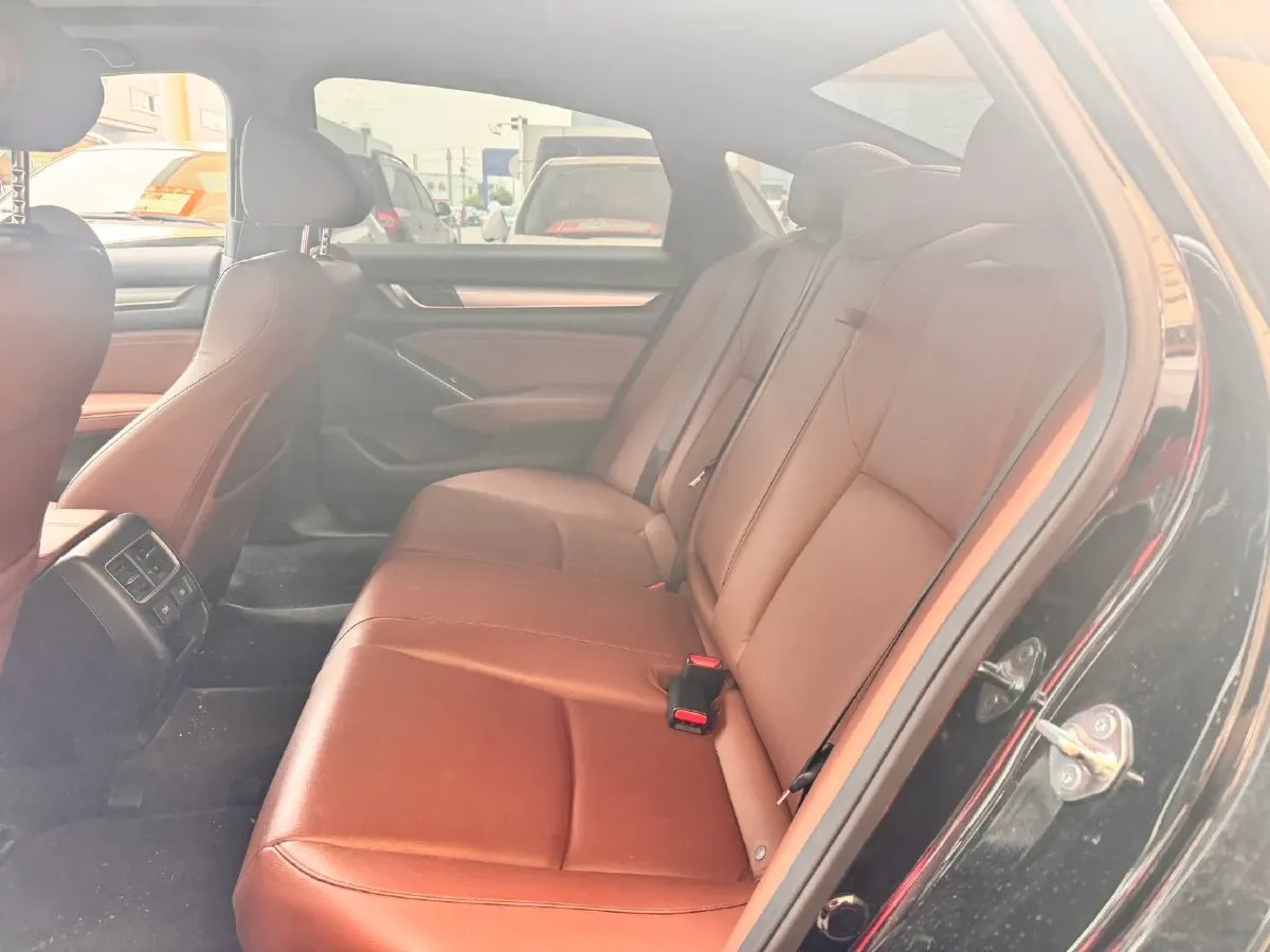 2022 Honda Inspire 2.0L 146HP L4 E-CVT Hybrid,autocango,china used car exporter,china ev exporter,chinese used car exporter,chinese used ev exporter