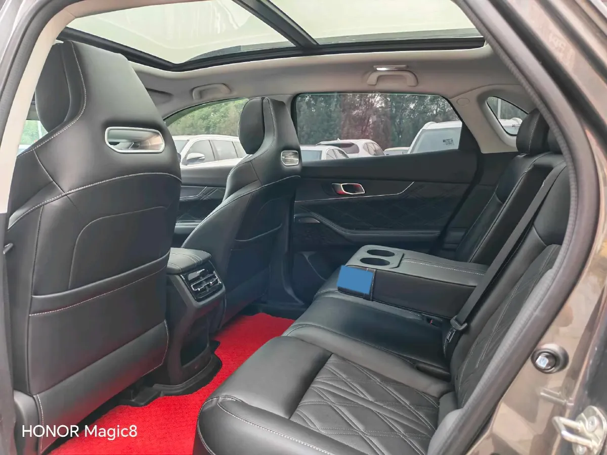 2023 ChangAn UNI-K 2.0T 233HP L4 8AT,autocango,china used car exporter,china ev exporter,chinese used car exporter,chinese used ev exporter