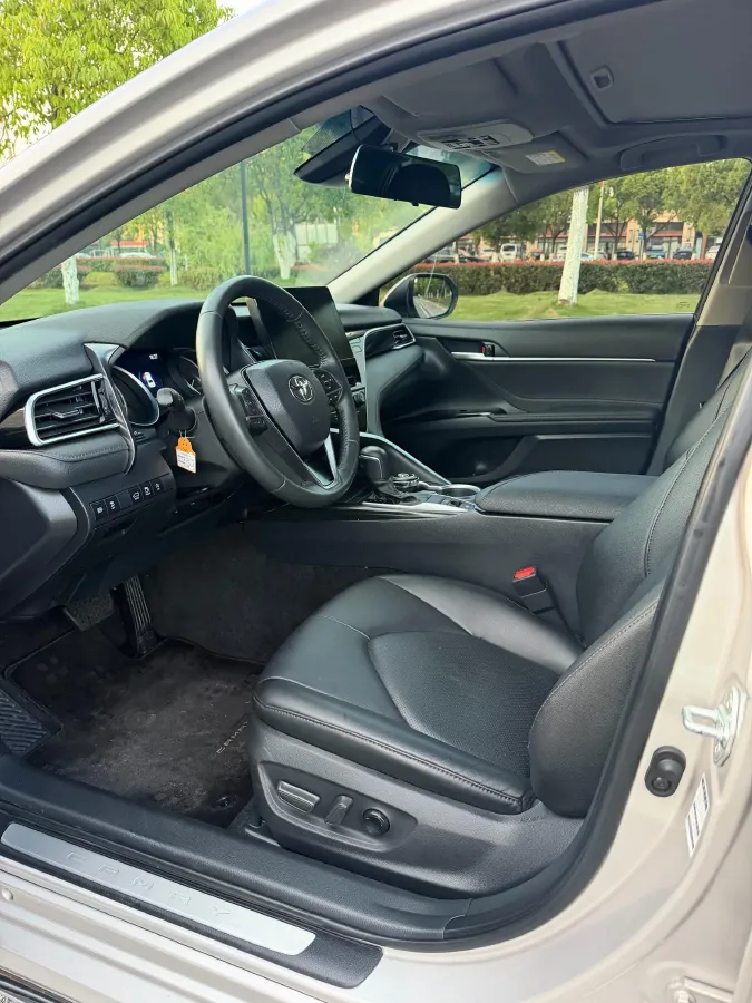 2023 Toyota Camry 2.0L 177HP L4 CVT,autocango,china used car exporter,china ev exporter,chinese used car exporter,chinese used ev exporter
