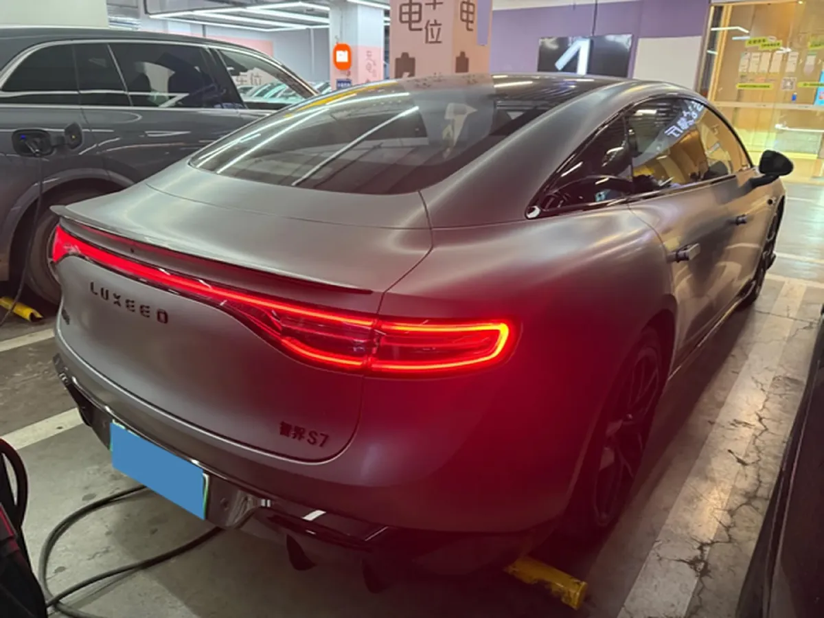 2025 Luxeed S7 BEV,autocango,china used car exporter,china ev exporter,chinese used car exporter,chinese used ev exporter