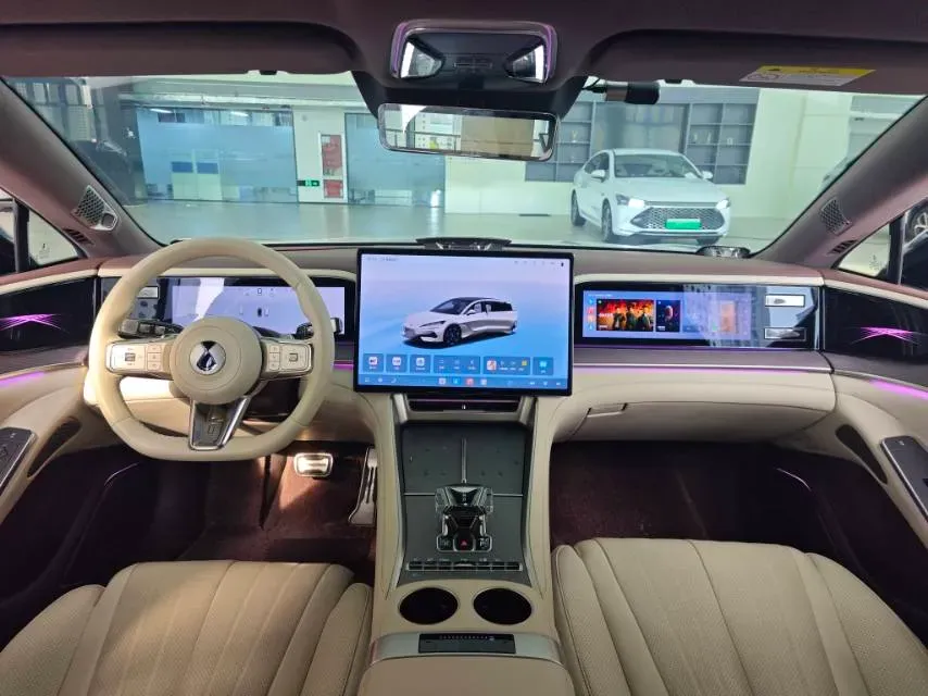 2024 Denza DenzaZ9GT 2.0T 207HP L4 E-CVT PHEV 38.5KWH,autocango,china used car exporter,china ev exporter,chinese used car exporter,chinese used ev exporter