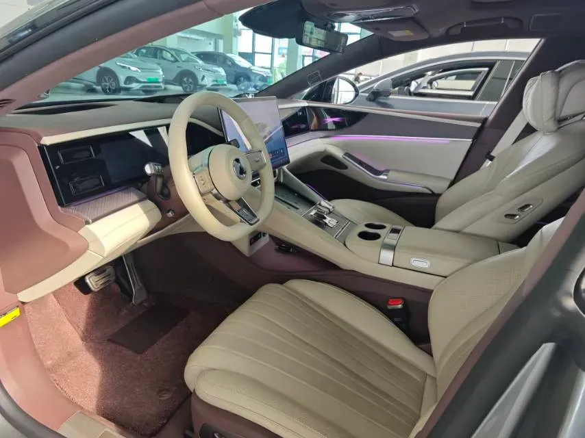 2024 Denza DenzaZ9GT 2.0T 207HP L4 E-CVT PHEV 38.5KWH,autocango,china used car exporter,china ev exporter,chinese used car exporter,chinese used ev exporter
