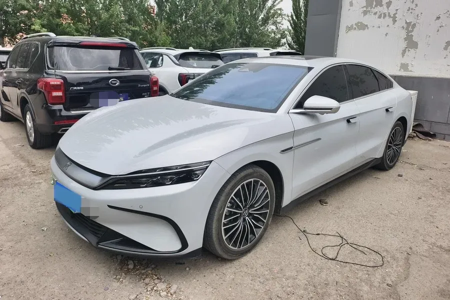 2024 BYD Han BEV 60.48KWH,autocango,china used car exporter,china ev exporter,chinese used car exporter,chinese used ev exporter