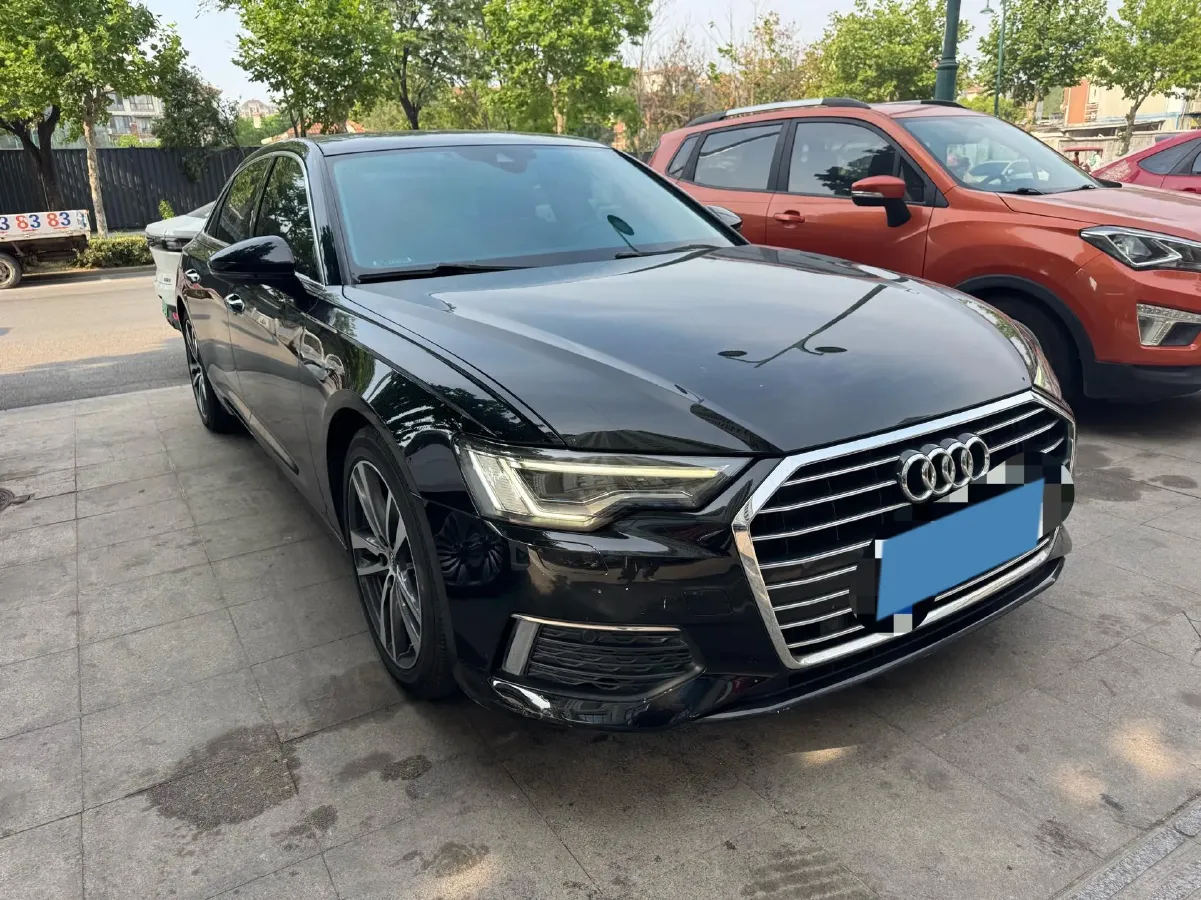 2021 Audi A6L 2.0T 190HP L4 7DCT,autocango,china used car exporter,china ev exporter,chinese used car exporter,chinese used ev exporter