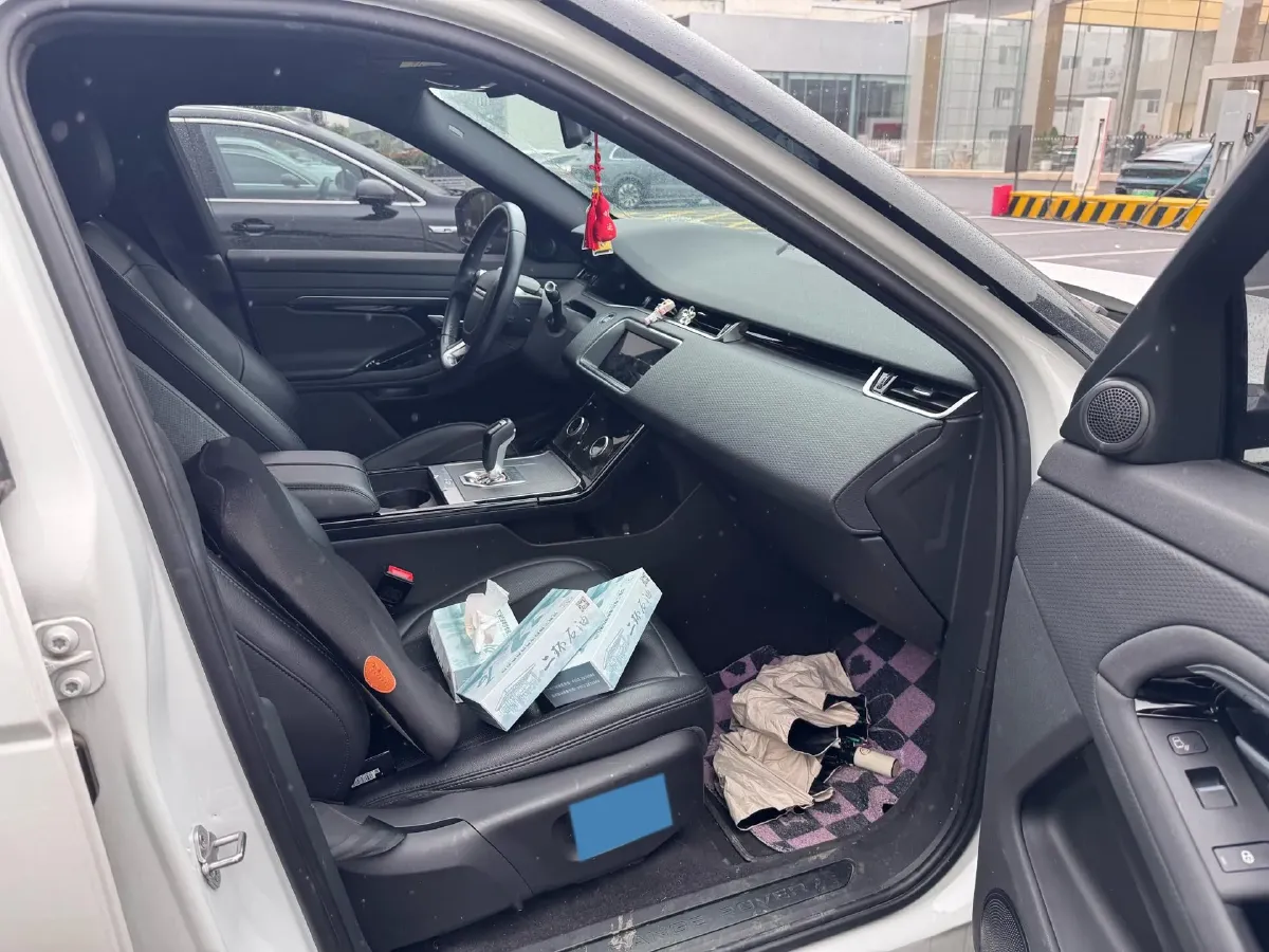 2020 Land Rover Range Rover Evoque 2.0T 249HP L4 9AT,autocango,china used car exporter,china ev exporter,chinese used car exporter,chinese used ev exporter