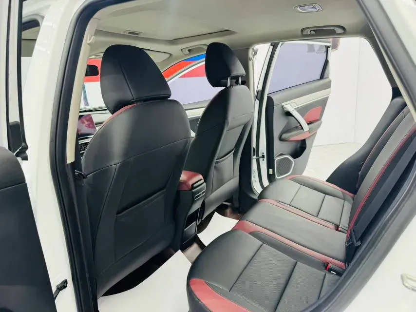 2021 Geely Coolray 1.4T 141HP L4 6DCT,autocango,china used car exporter,china ev exporter,chinese used car exporter,chinese used ev exporter