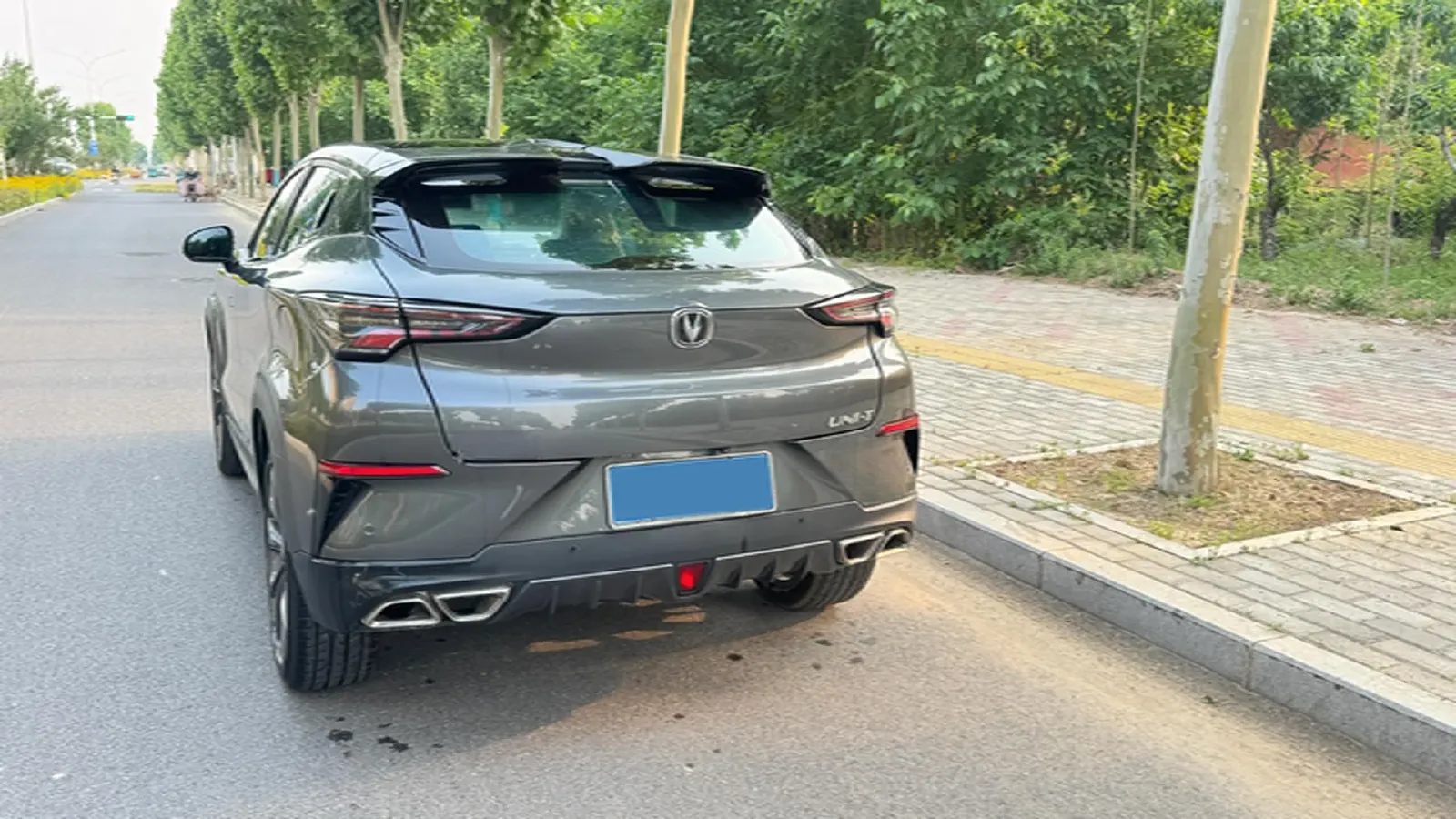 2022 ChangAn UNI-T 1.5T 188HP L4 7DCT,autocango,china used car exporter,china ev exporter,chinese used car exporter,chinese used ev exporter