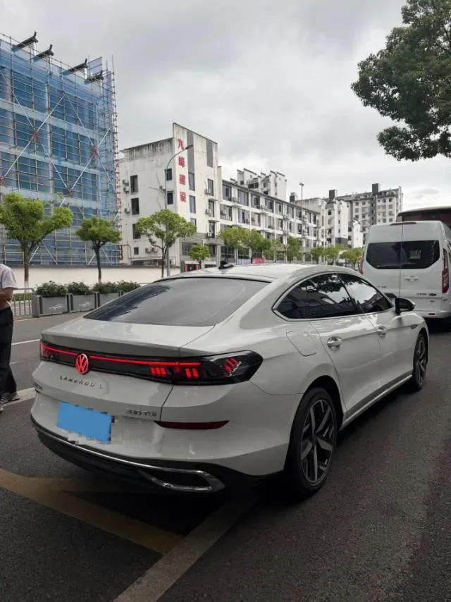 2024 Volkswagen Lamando 1.4T 150HP L4 7DCT,autocango,china used car exporter,china ev exporter,chinese used car exporter,chinese used ev exporter