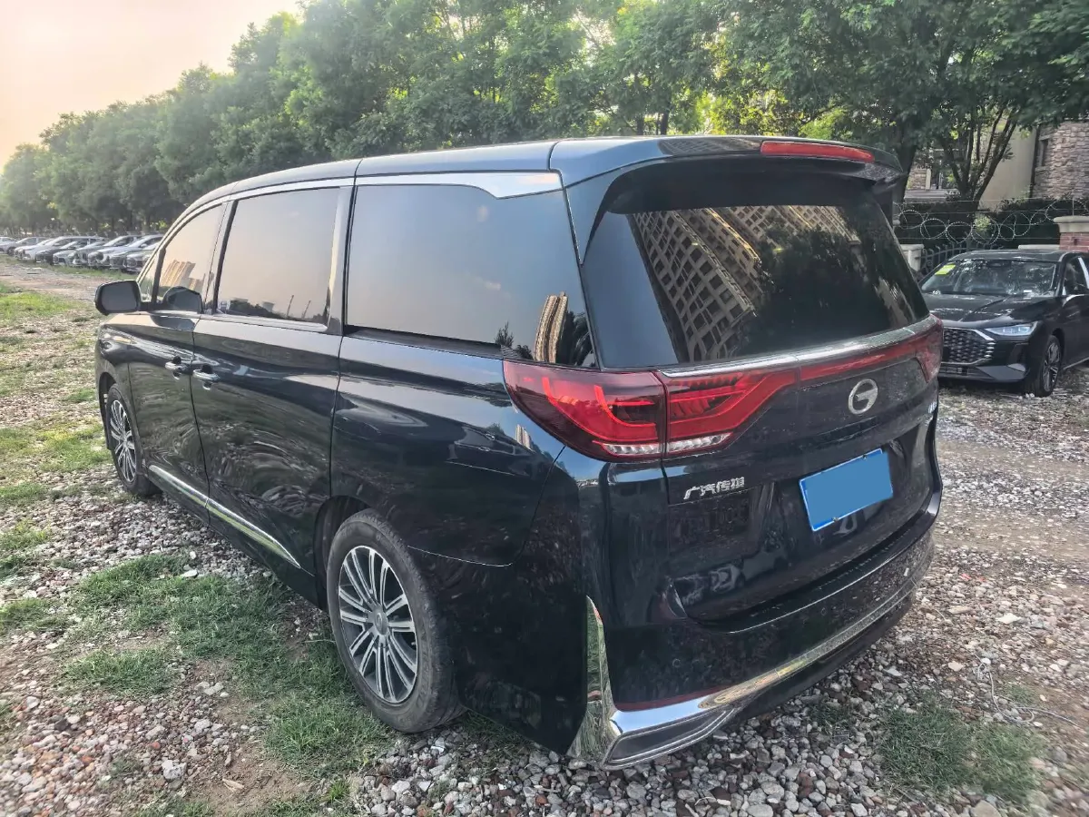 2021 GAC Trumpchi M8 2.0T 252HP L4 8AT,autocango,china used car exporter,china ev exporter,chinese used car exporter,chinese used ev exporter