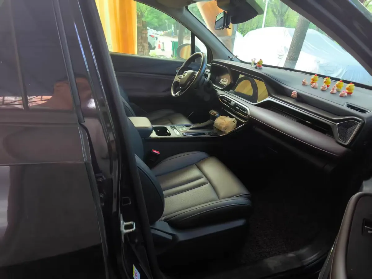2021 GAC Trumpchi GS4 1.5T 169HP L4 6AT,autocango,china used car exporter,china ev exporter,chinese used car exporter,chinese used ev exporter