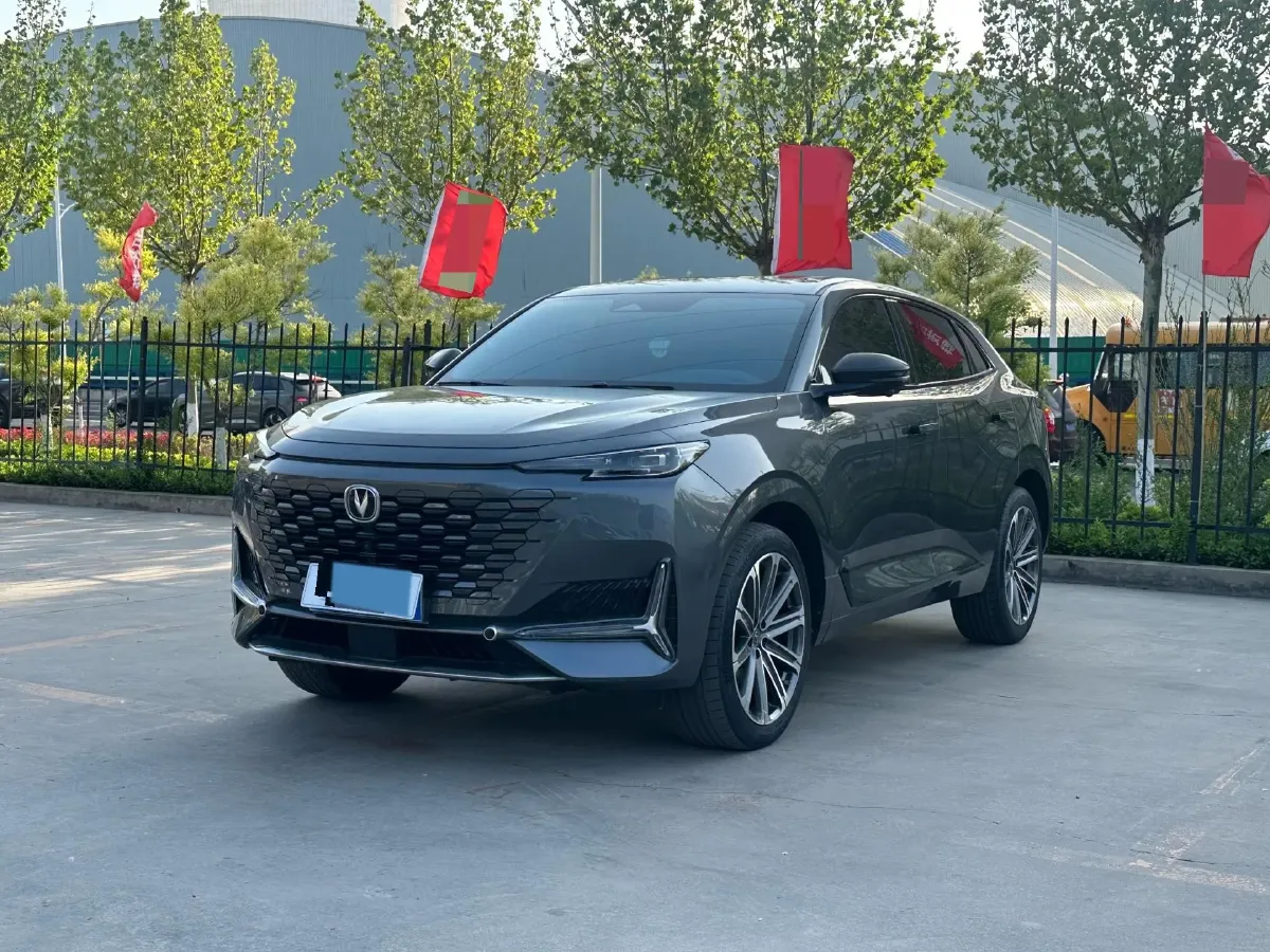 2021 ChangAn UNI-K 2.0T 233HP L4 8AT,autocango,china used car exporter,china ev exporter,chinese used car exporter,chinese used ev exporter