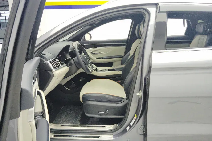 2021 BYD Song Plus BEV 71.7KWH,autocango,china used car exporter,china ev exporter,chinese used car exporter,chinese used ev exporter
