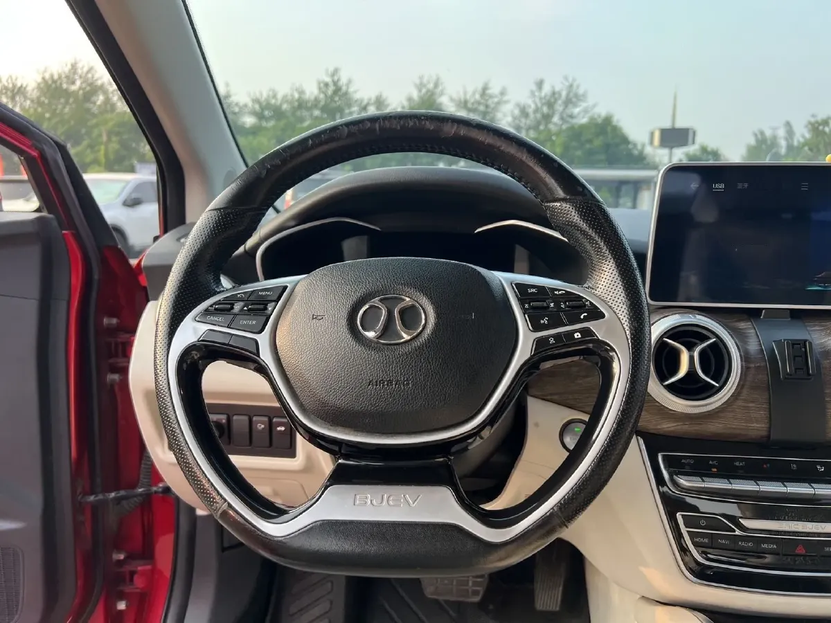 2018 BeiJing Auto EU5 BEV 53.66KWH,autocango,china used car exporter,china ev exporter,chinese used car exporter,chinese used ev exporter