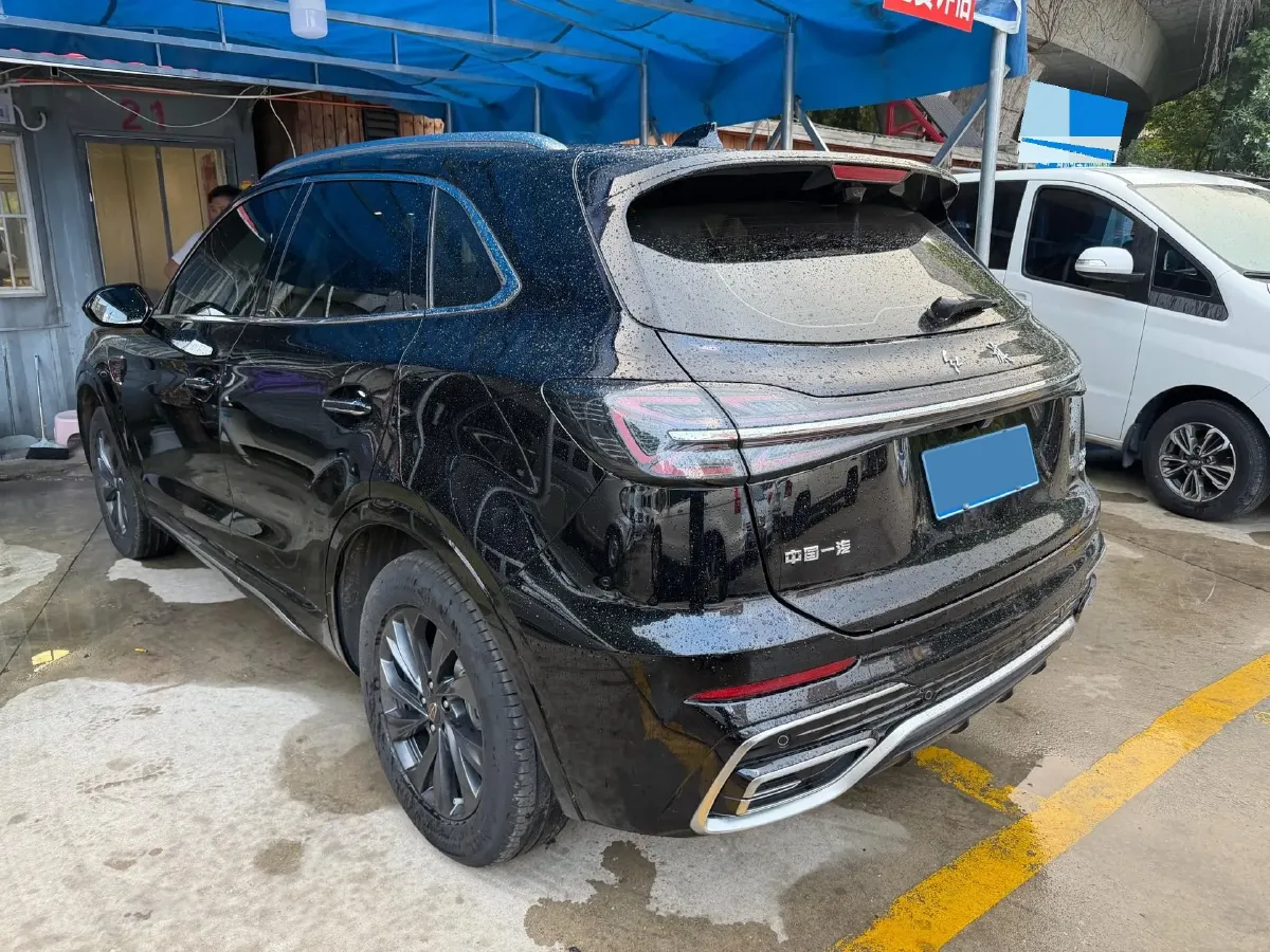 2023 HongQi HS5 2.0T 252HP L4 8AT,autocango,china used car exporter,china ev exporter,chinese used car exporter,chinese used ev exporter