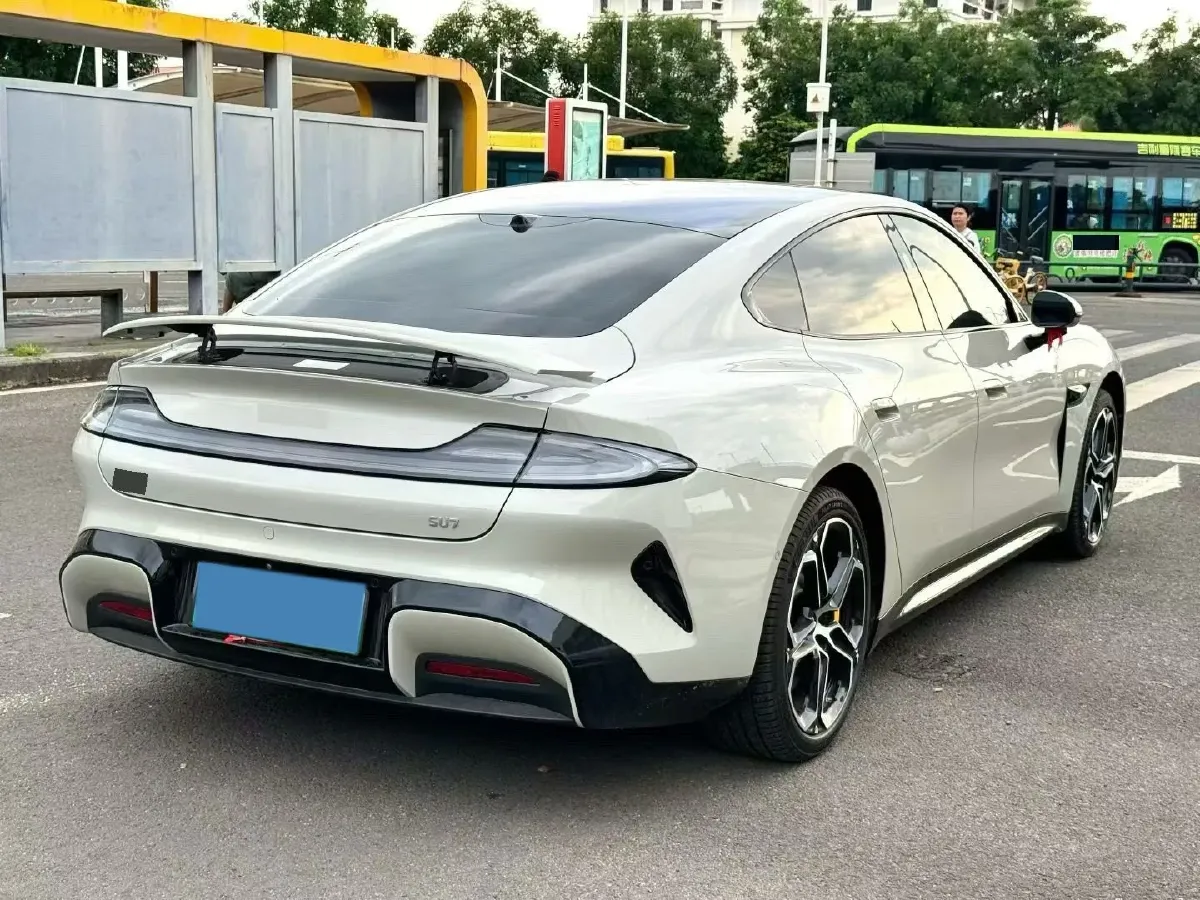 2024 MI SU7 BEV 94.3KWH,autocango,china used car exporter,china ev exporter,chinese used car exporter,chinese used ev exporter