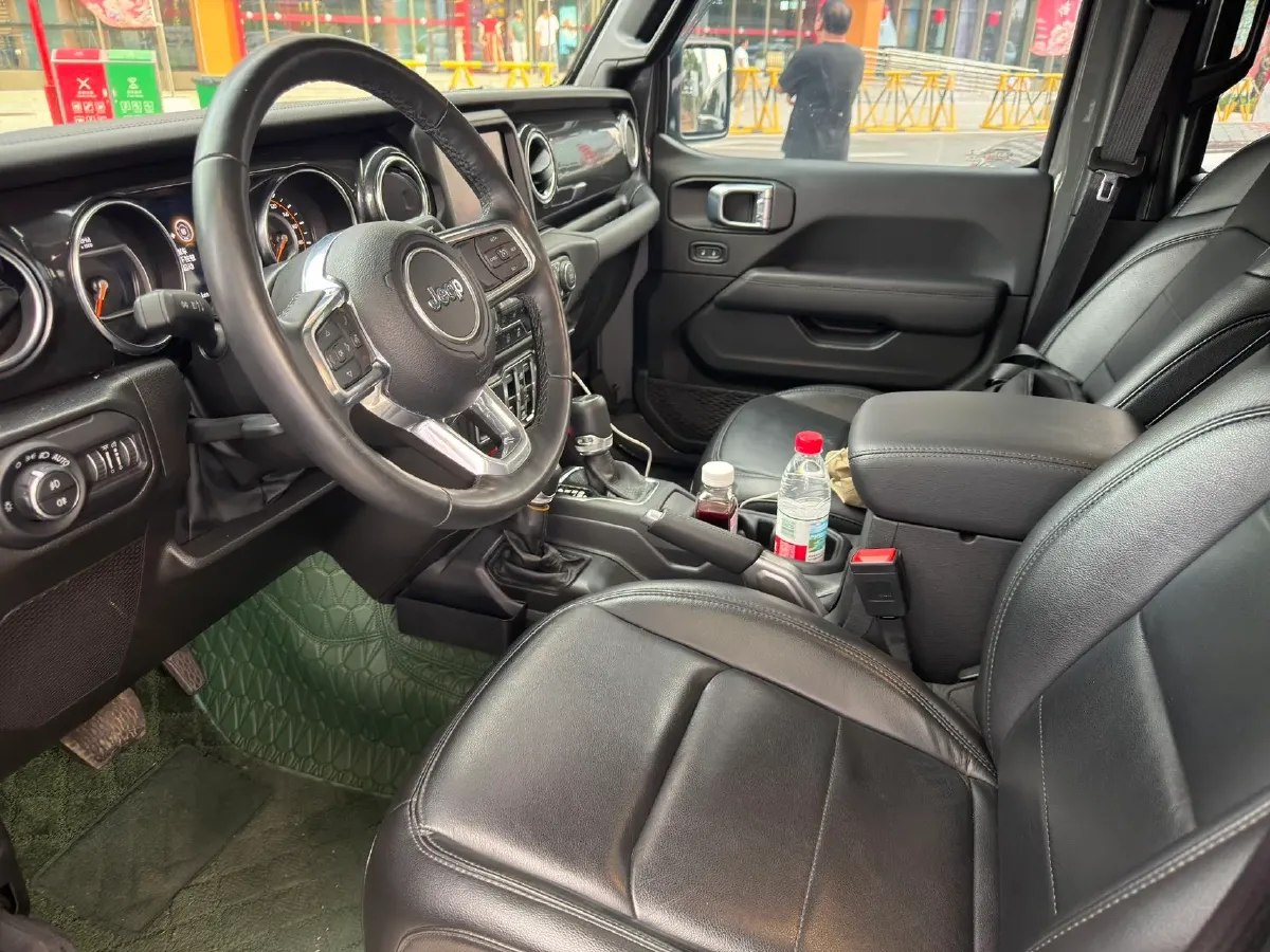 2022 Mercedes-Benz E Class 2.0T 258HP L4 9AT,autocango,china used car exporter,china ev exporter,chinese used car exporter,chinese used ev exporter