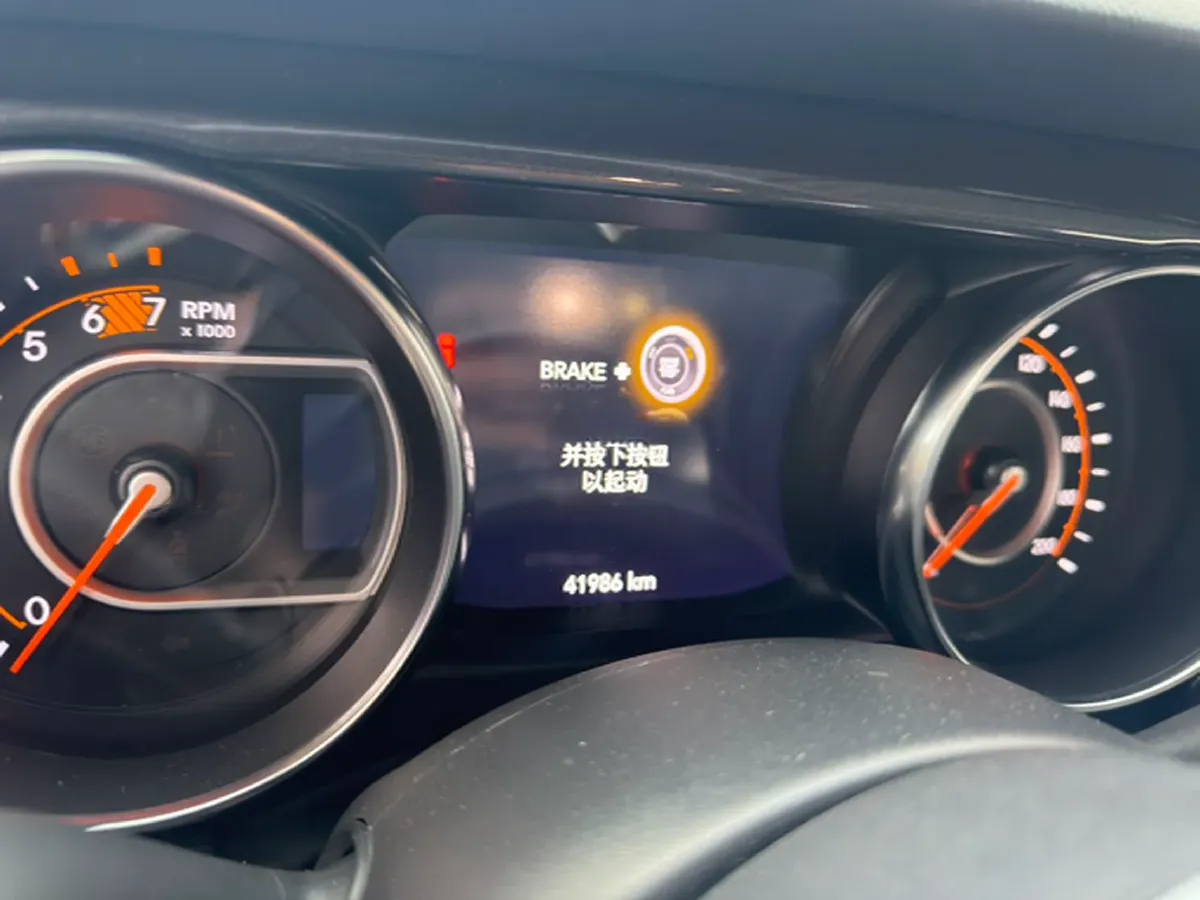 2022 Mercedes-Benz E Class 2.0T 258HP L4 9AT,autocango,china used car exporter,china ev exporter,chinese used car exporter,chinese used ev exporter