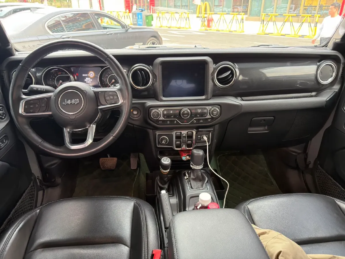 2022 Mercedes-Benz E Class 2.0T 258HP L4 9AT,autocango,china used car exporter,china ev exporter,chinese used car exporter,chinese used ev exporter