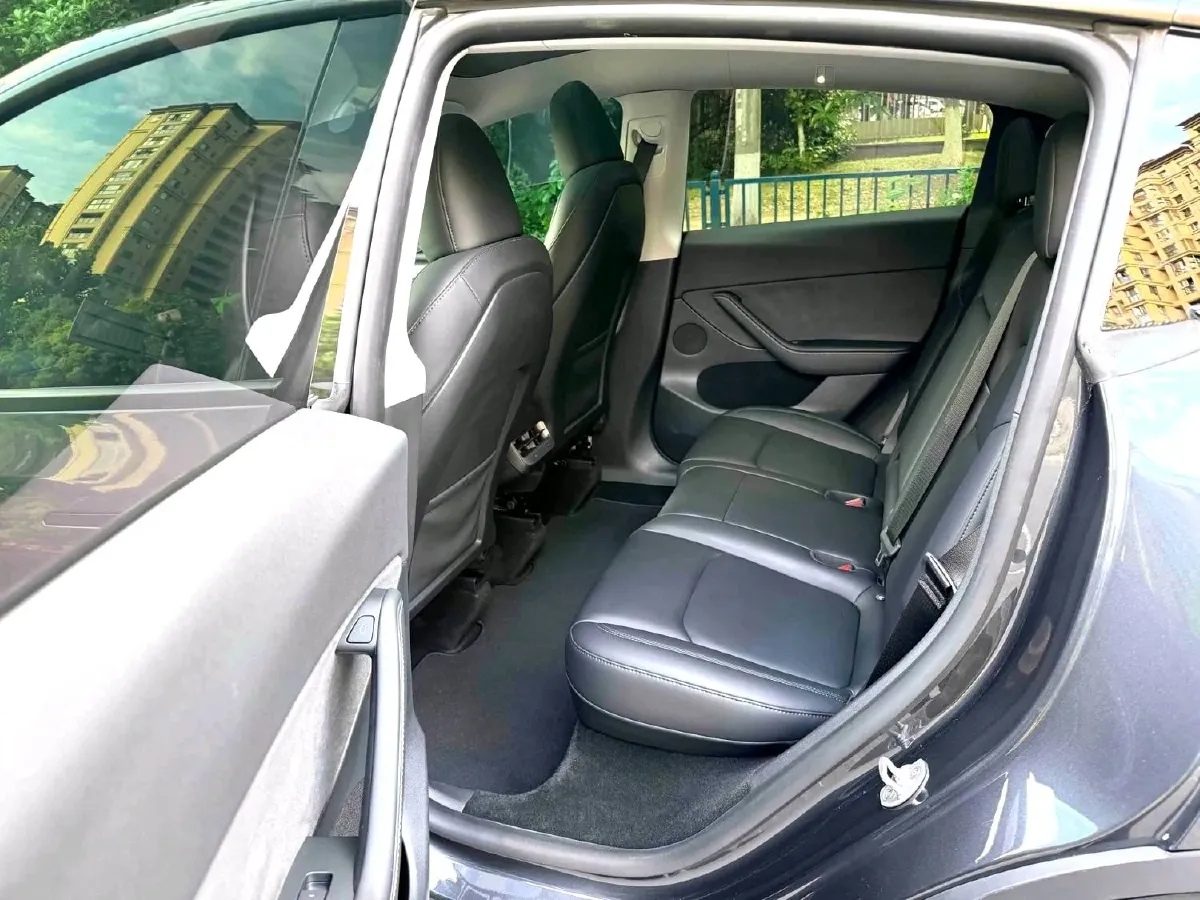 2024 Iveco OuSheng BEV 77.28KWH,autocango,china used car exporter,china ev exporter,chinese used car exporter,chinese used ev exporter