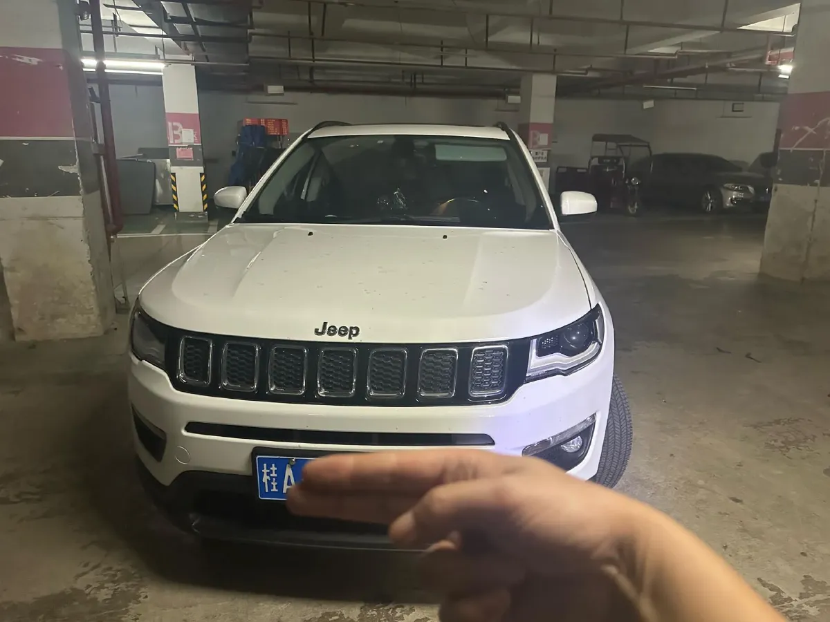 2017 Jeep Compass 1.4T 165HP L4 7DCT,autocango,china used car exporter,china ev exporter,chinese used car exporter,chinese used ev exporter