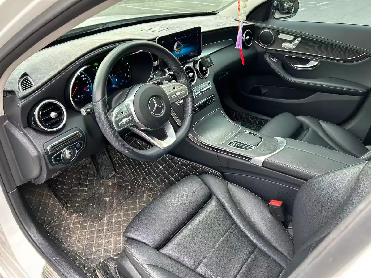 2020 Mercedes-Benz C Class 1.5T 184HP L4 9AT,autocango,china used car exporter,china ev exporter,chinese used car exporter,chinese used ev exporter