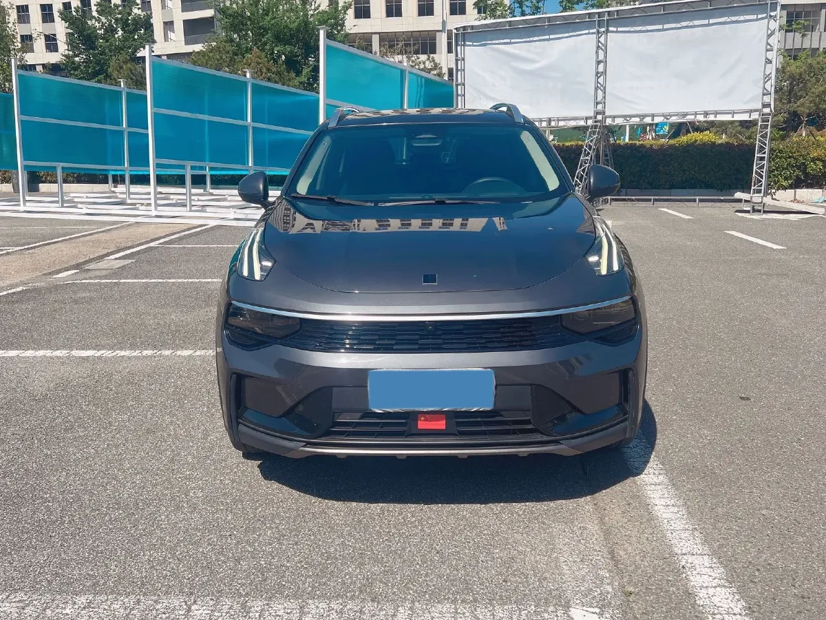2023 MAXUS Interstellar 2.0T 261HP L4 8AT,autocango,china used car exporter,china ev exporter,chinese used car exporter,chinese used ev exporter
