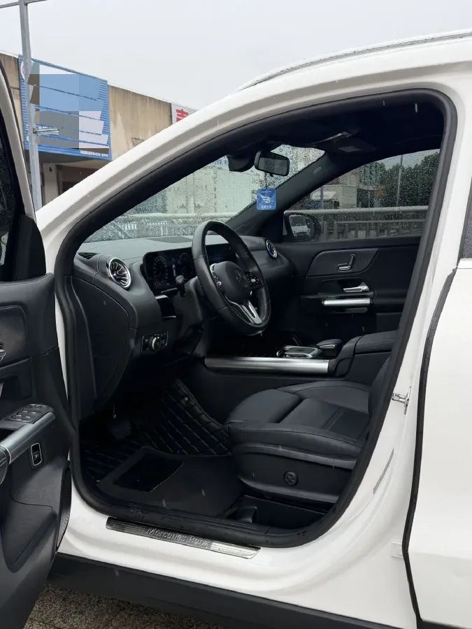 2022 Mercedes-Benz GLA Class 1.3T 163HP L4 7DCT,autocango,china used car exporter,china ev exporter,chinese used car exporter,chinese used ev exporter