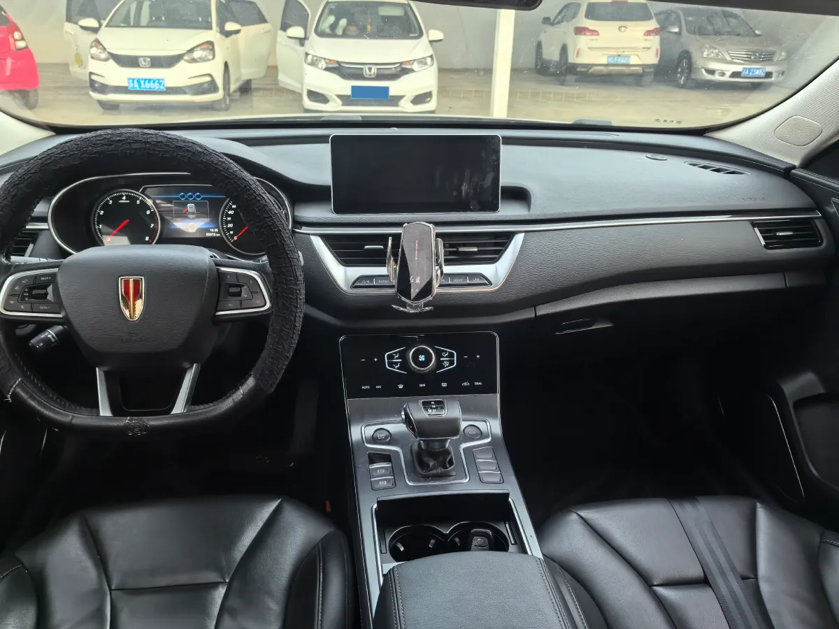 2022 HongQi H5 1.5T 169HP L4 7DCT,autocango,china used car exporter,china ev exporter,chinese used car exporter,chinese used ev exporter