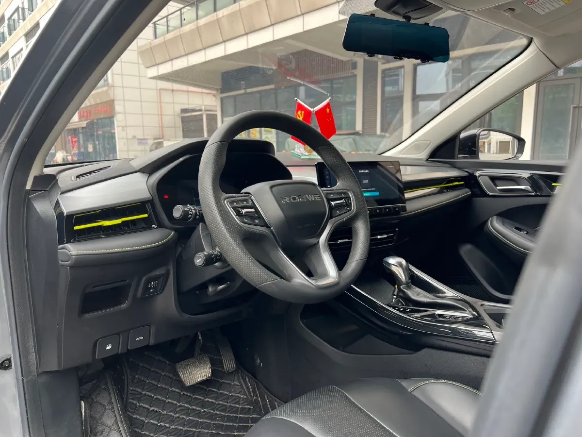 2021 Roewe i5 1.5L 120HP L4 CVT,autocango,china used car exporter,china ev exporter,chinese used car exporter,chinese used ev exporter