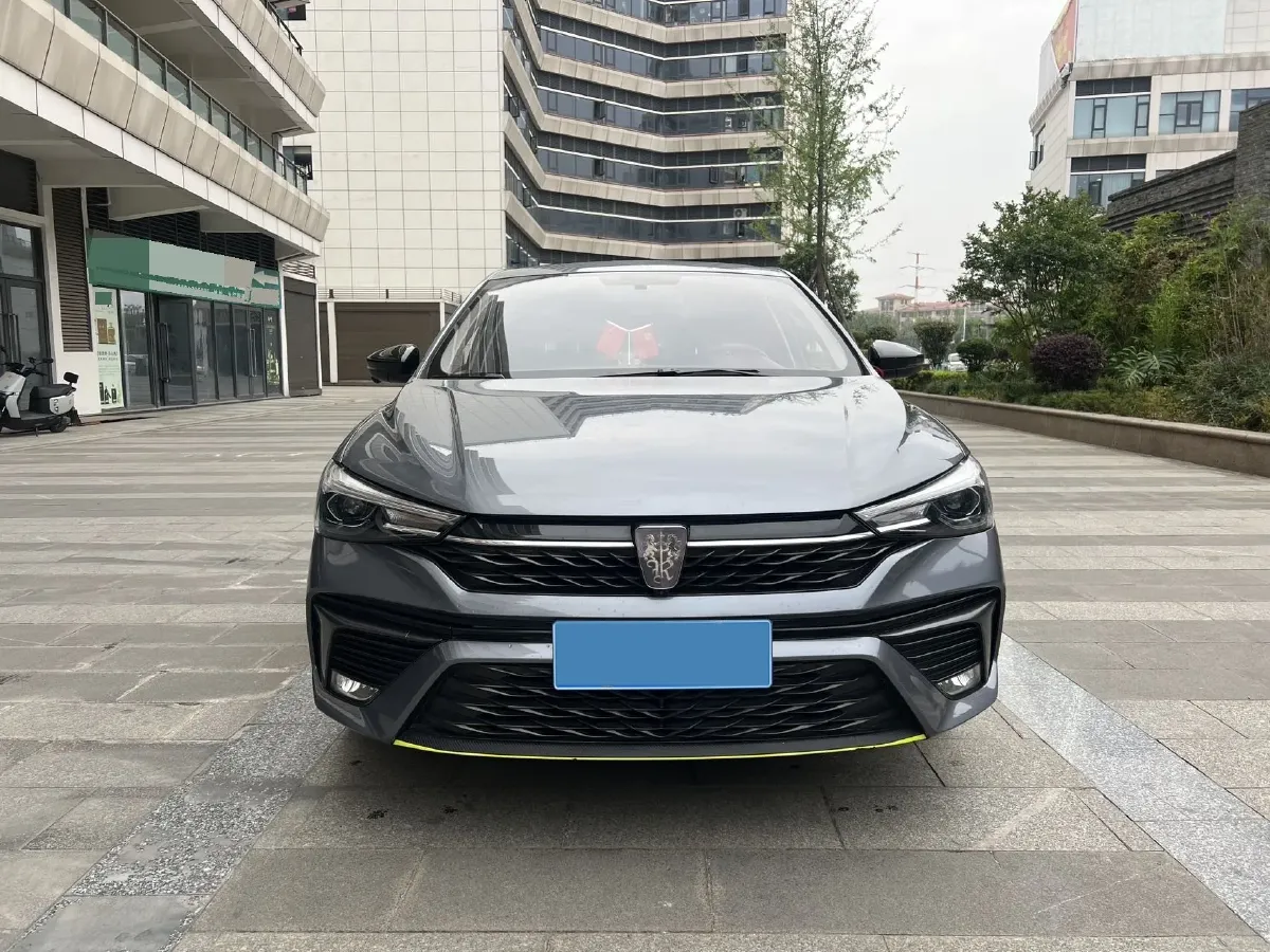 2021 Roewe i5 1.5L 120HP L4 CVT,autocango,china used car exporter,china ev exporter,chinese used car exporter,chinese used ev exporter
