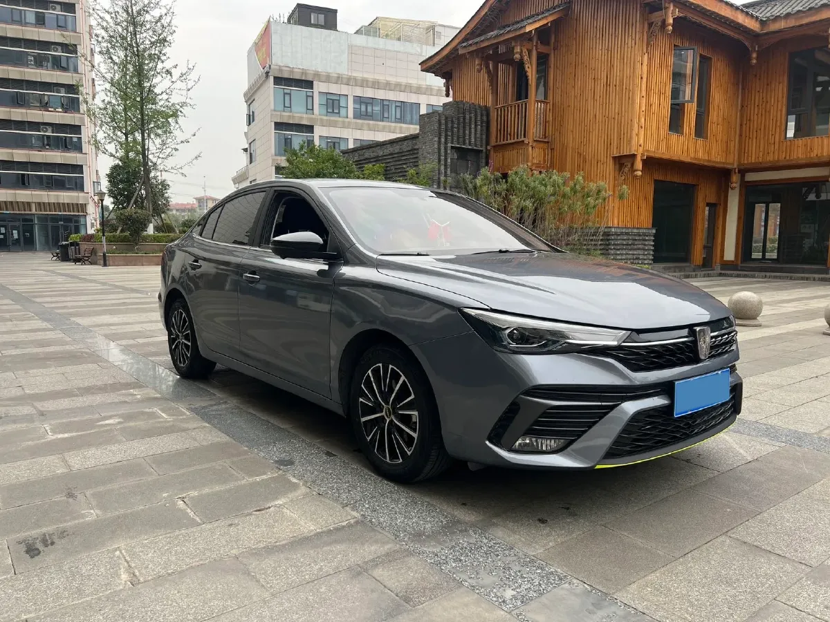 2021 Roewe i5 1.5L 120HP L4 CVT,autocango,china used car exporter,china ev exporter,chinese used car exporter,chinese used ev exporter